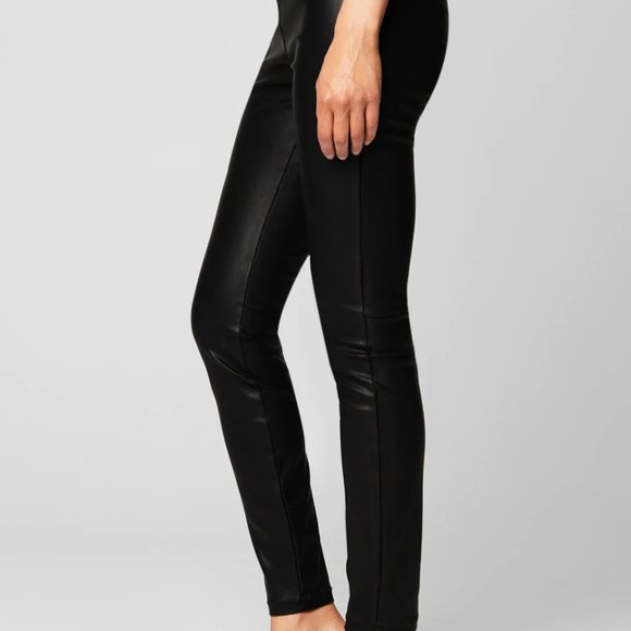 BLANK NYC Black Pussy cat Vegan Leather Leggings - Picture 3 of 12
